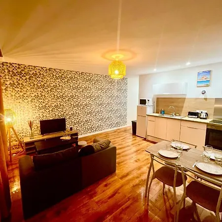 Daire Le Petit Sable - Hyper Centre - Spacieux - 2eme Etage *